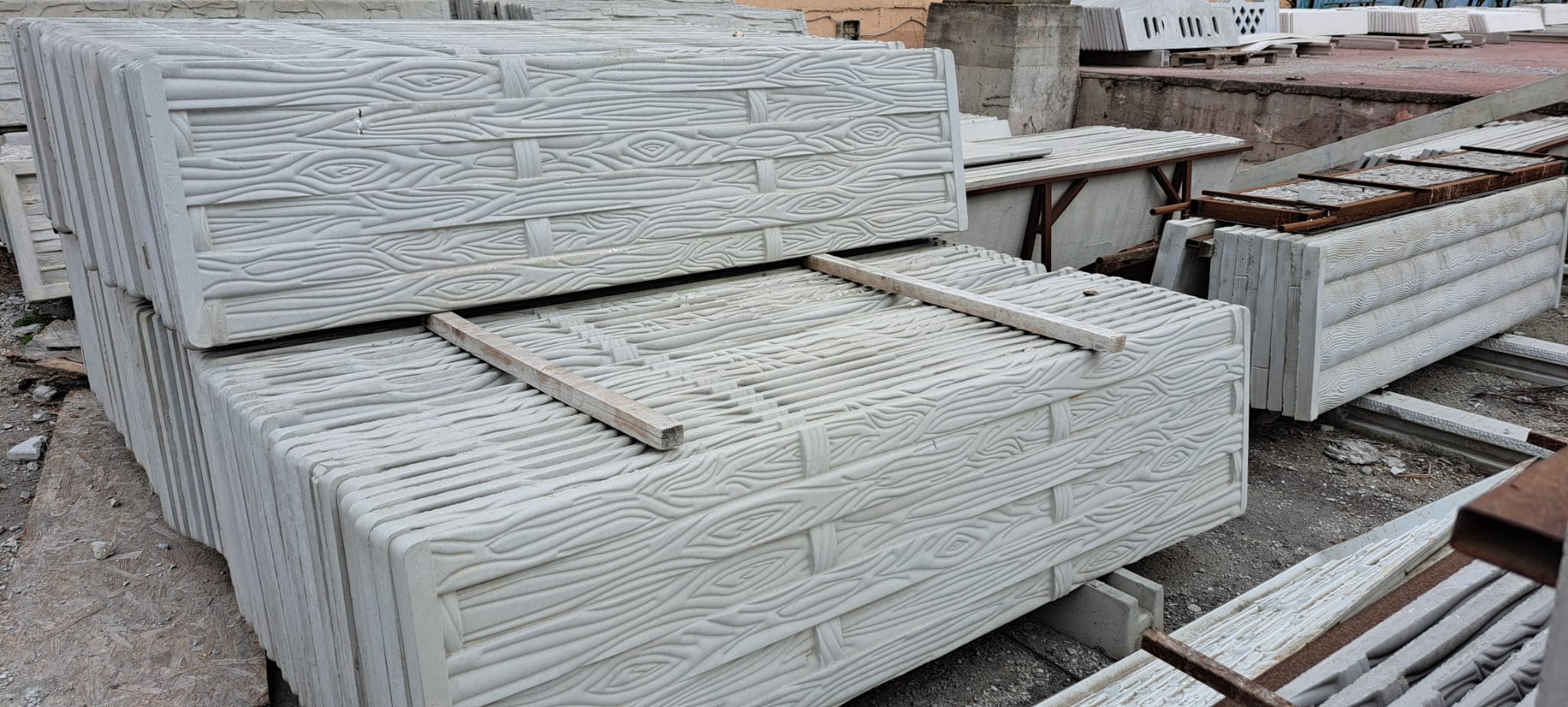 Clôture béton 3D design moderne installation